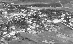 Klintehamns centrum på 1930-talet Klintehamns centrum på 1930-talet